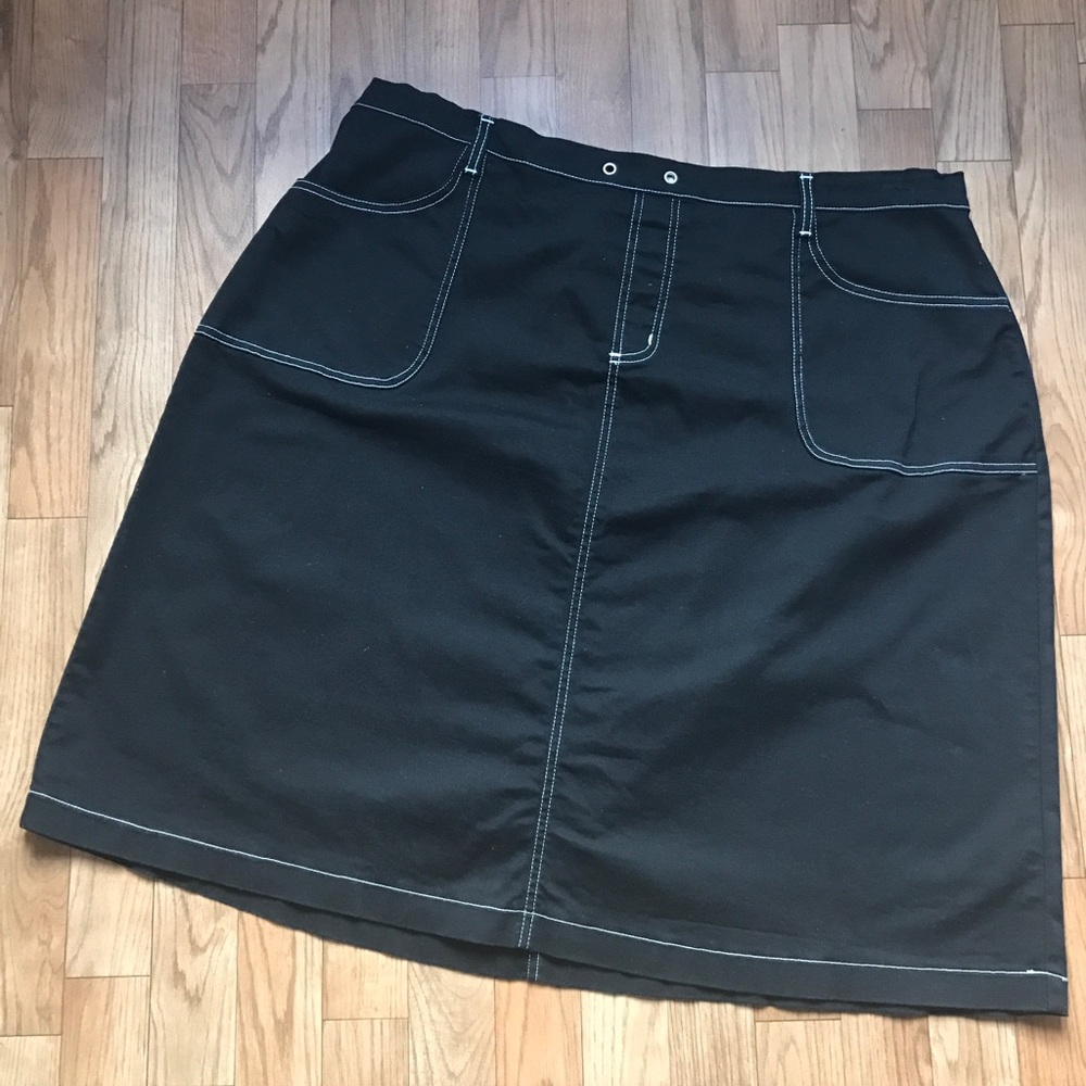 Skirt black